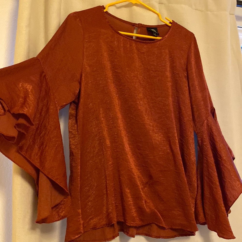 Top with Fun Sleeves